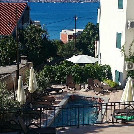 Villa Salena Слатине Экстерьер фото