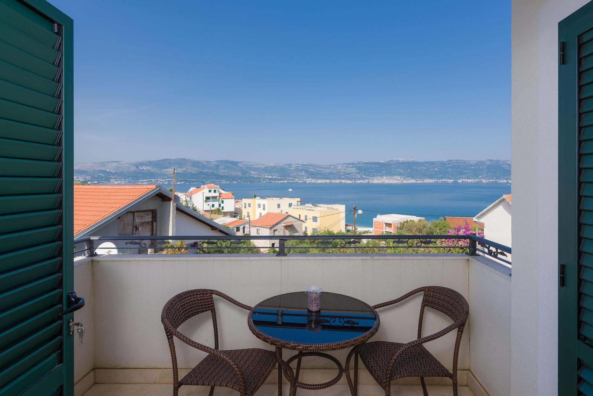 Villa Salena Слатине Экстерьер фото